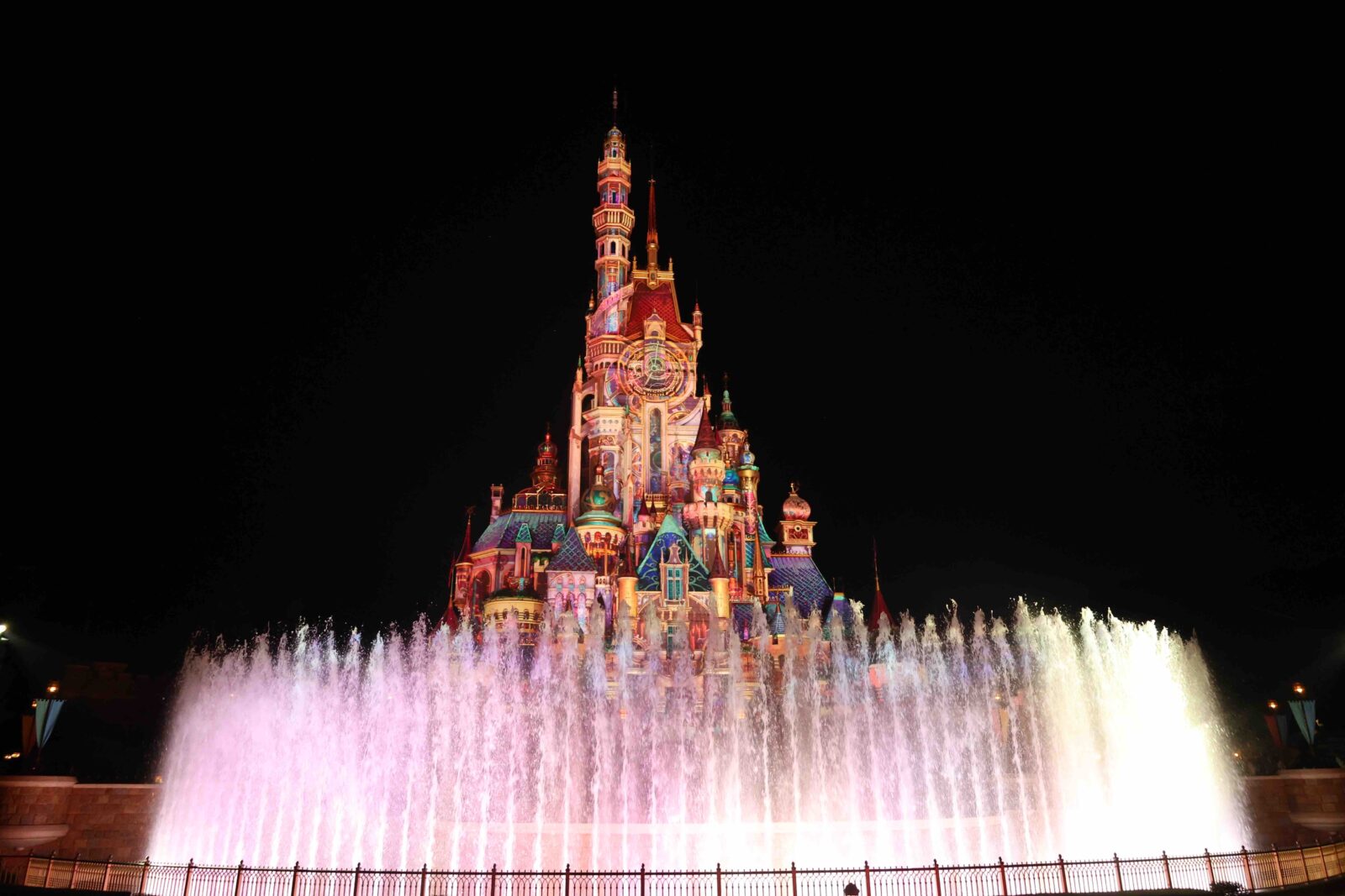 เคทีซีจับมือฮ่องกงดิสนีย์แลนด์ และนองปิง 360 เปิดตัวแพ็กเกจสุดคุ้ม ฉลองเทศกาลปลายปี ตอบรับกระแสท่องเที่ยวฮ่องกง