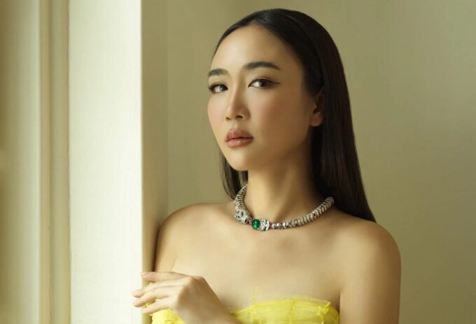 สวย เก่ง ครบเครื่อง! เปิดประวัติ “ว่าน – กุศลิน” จากผู้บริหารลินนาคลินิก สู่แฟชั่นไอคอน บนปก Prestige พร้อมเครื่องเพชร 3,000 ล้าน