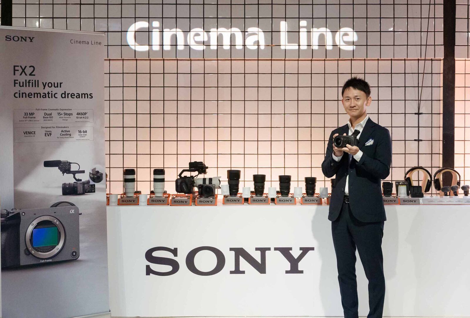 โซนี่ ไทย เปิดศึกตลาดกล้องมือโปร เปิดตัว Sony FX2 กล้อง Cinema Line รุ่นใหม่ เจาะตลาดครีเอเตอร์ พร้อมโอกาสก้าวสู่เวทีภาพยนตร์โลก