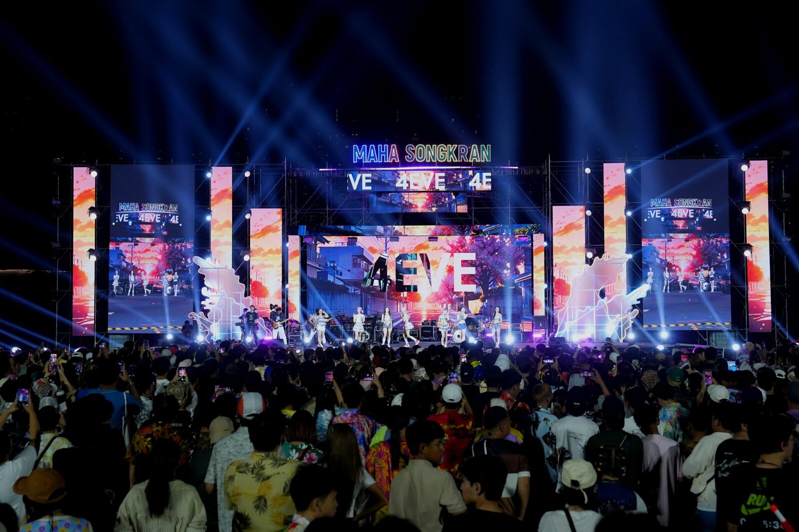 สงกรานต์ 2569 ดันเงินสะพัด 448 ล้าน ททท. ปลื้ม Maha Songkran 2026 คนร่วมงานทะลุ 3 แสน